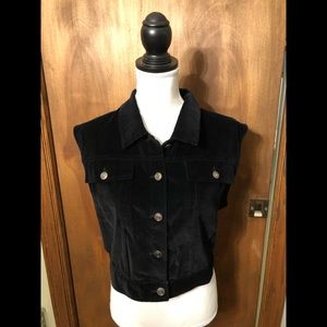 Owned by a celebrity Velvet Vest (background story on owner of vest)